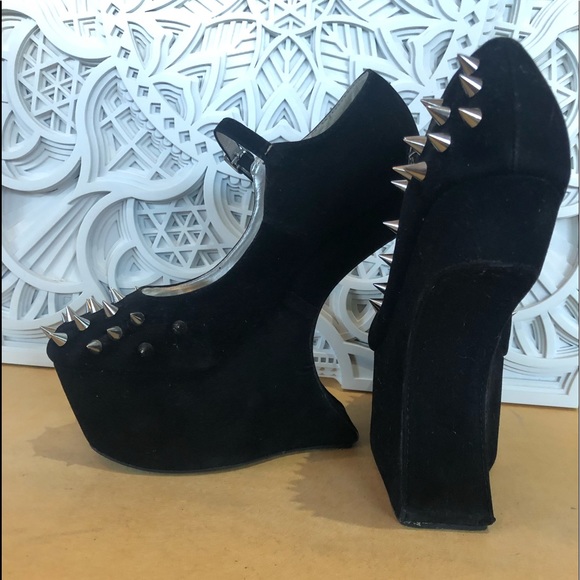 Bumper | Shoes | Bumper Qoors Spike 